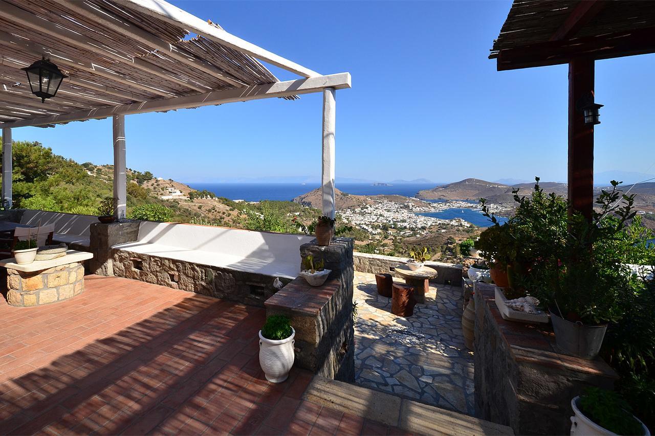 Patmos Chora Traditional Villa Genadio Bagian luar foto